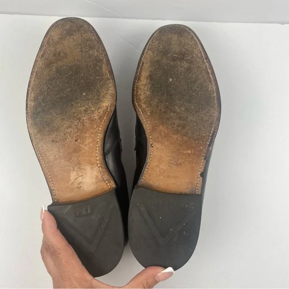 Allen Edmonds Men display picture 3